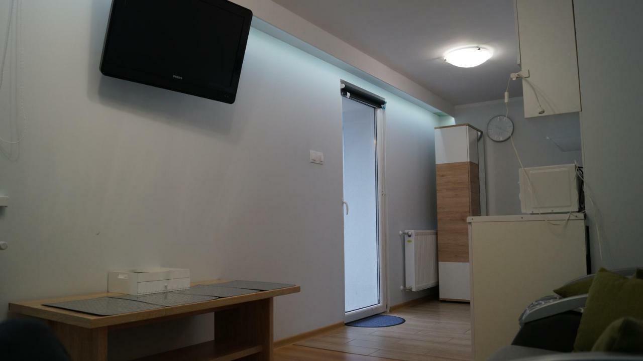 Apartament Bajka Apartment รูเมีย ภายนอก รูปภาพ